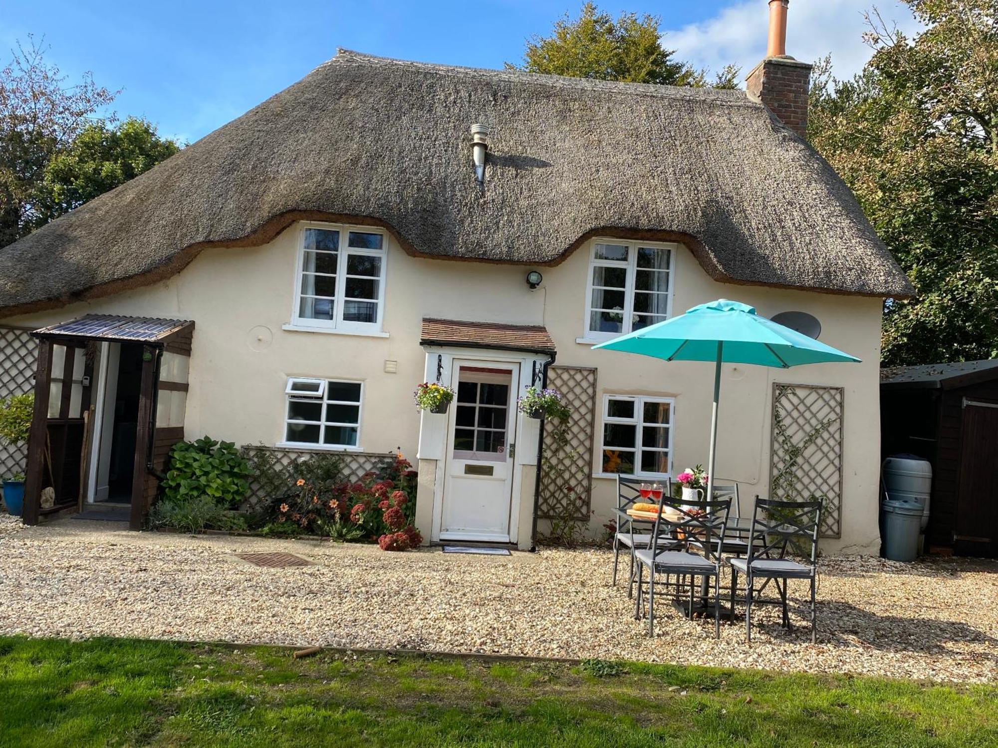 Honeysuckle Cottage ดอร์เชสเตอร์ ภายนอก รูปภาพ
